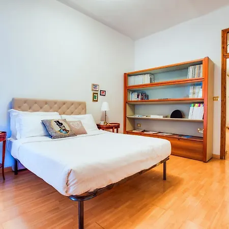 Lovely And Spacious 2 Bed Flat In A Great Area * Rome