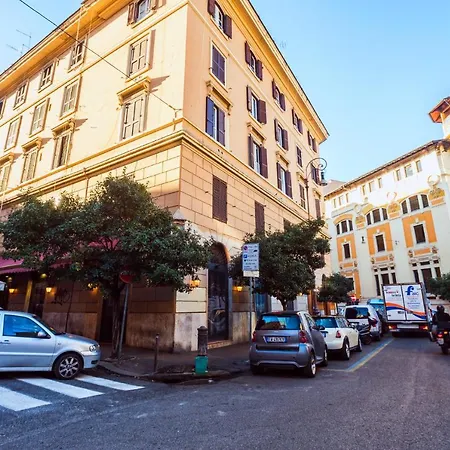 Lovely And Spacious 2 Bed Flat In A Great Area * Rome