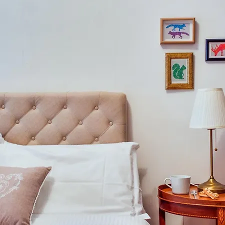 Lovely And Spacious 2 Bed Flat In A Great Area Apartment Rome